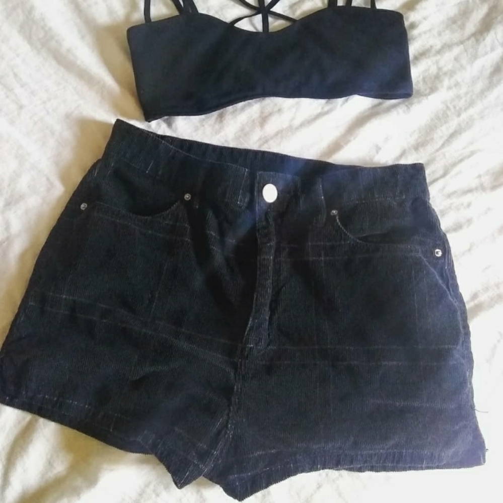 High rise plaid green shorts